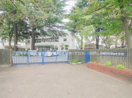 ���ӊ��@���w�Z 2000m �䑷�q�s�����R���w�Z