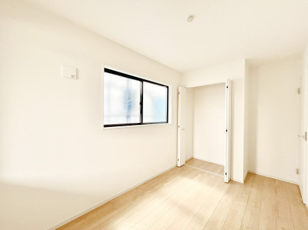 �q�������@�q�������ɂ��������߂Ȏ��[�X�y�[�X�����Ղ�̋���