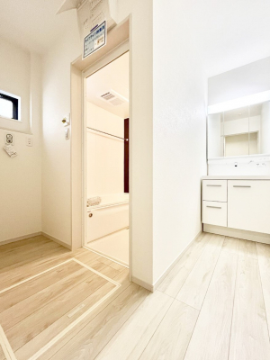 ���̑��@���������Ă���̂Ŋ��C���ł��Đ����������郉���h���[�X�y�[�X