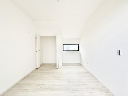 �Q���@�g���₷���`�Ńx�b�g��Ƌ�̒u�����ɂ����邱�Ƃ�����܂���B   