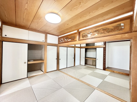 ���̑����ρ@�_�炩����̋�Ԃ́A���q�l�̗V�я�◈�q���̂����ĂȂ��̏ꏊ�Ƃ��ďd�󂵂܂��B 