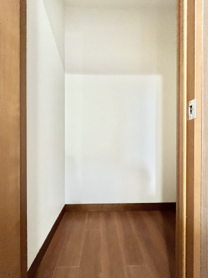 ���̑����ρ@�L�����[�B�|�������G�߂̏��������[���邱�Ƃ��ł��܂��B