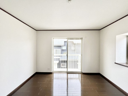 ���̑����ρ@�o���R�j�[���J�������v���X���Ă����m��