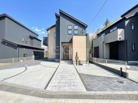 ���n�O�ώʐ^�@�������ꂽ�O�ρA�㎿�ȏZ��Ԃ��L���鎺���͉i�����S���ĉ߂�����Z���ł��B 