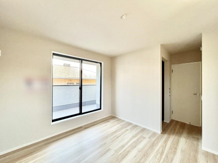 �q�������@�����`Bed Room�`�@�u��������������l�v�Ƃ��v�w�ł�����肭�낰��Q���B�����̉Ǝ��₨�d���ɔ�ꂽ���̓t�J�t�J�̃x�b�g�Ŗ�����Ă��������B�e���r��{�I�������Ă����K�ȍL����������