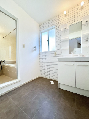 ���ʑ�E���ʏ��@�傫�����₷���O�ʋ��Ő�����������ʑ�́A�g�����Ȃ݃`�F�b�N�┧�̂������ɂ������߂ł��B 