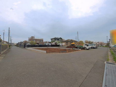 ���n�O�ώʐ^�@�`Exterior�`�@�G�߂̕ω��������Ȃ���q��Ă��ł���A���R�Ɉ͂܂ꂽ�Z��n�ł��� �̂т̂тƉ߂���������A���Ƒ��̕�炵�����L���ɂ��Ă���܂��B  