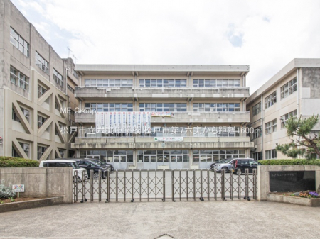 ���ӊ��@���w�Z 1600m ���ˎs���Z�����w�Z