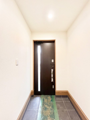 ���ց@������A�������`Entrance�`�@���ւ͉Ƃ̊�Ƃ����܂����䂪�Ƃ̃Z���X�����肰�Ȃ����������閣�͂��錺�֑�����y���݂̈�B�A���x�ɉƑ����ق��Ƃł���S�n�悢��ԑ������؂ł��ˁ�