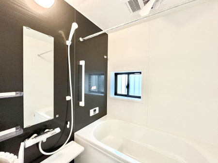 �����@����̔�����₷��؂ȃo�X�^�C���B�������Ƃ����C���y����Ŕ����Ƃ肽���ł��ˁI  