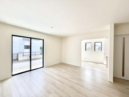 ���̑����ρ@�Ƒ������R�ƏW�܂�e���̃X�y�[�X�ɂȂ肻��