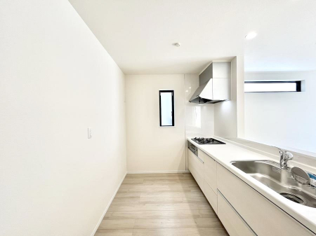 �L�b�`���@��Ƃ肠��L�b�`���ł͂��Ƒ��Ɗy�������������ł��܂��B