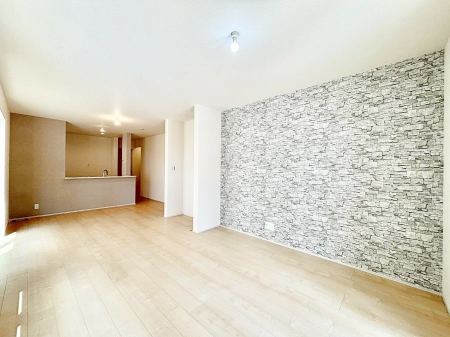 ���̑����ρ@�A�N�Z���g�N���X���������ȃ_�C�j���O�B�Ƒ��ł̂�т肭�낰��L�X�X�y�[�X�B