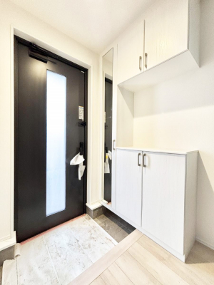 ���ց@������No.2���`Entrance�`�@�Ƃ̒��ł��q�l���}����ŏ��̏ꏊ�ł��錺�ւ́A�Ƃ̈�ۂ��̂��̂ł��I�L�x�Ȍ��֎��[�ŁA����Y��ɕۂ��Ƃ��o���܂��􌺊ւɂ͂����Ղ���[�̉��ʔ��������I