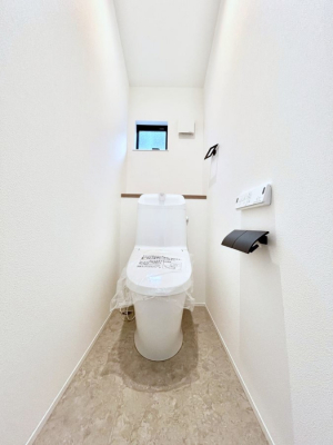 �g�C���@�������R�������`Toilet�`�@�������̂��鐅����g�C���̓E�H�V�����b�g�t���ł����g�C���͖����g�킴��𓾂Ȃ����́B����������ۂ������ł��ˁB�g�C����2��������̂Œ��̍��G���ɕ֗��ł��I