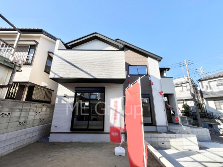 ���n�O�ώʐ^�@�O�ρ`Exterior�`�@�p�n�ɂ��z����E���ʂ��ǍD�ł��B��ˌ��Ă̑傫�ȃ����b�g�́A�����B�́u�y�n�v���u���R�Ɂv�g���鎖�ł��B�K�[�f�j���O��c�h�x�C�Ԃ�o�C�N�̎�ȂǗl�X�ȗp�r�ŗ��p�ł��܂��B