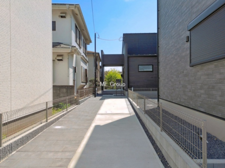 ���n�O�ώʐ^�@�`Exterior�`�@��ˌ��Ă̑傫�ȃ����b�g�́A�����B�́u�y�n�v���u���R�Ɂv�g���鎖�ł��B�K�[�f�j���O��c�h�x�C�Ԃ�o�C�N�̎�ȂǗl�X�ȗp�r�ŗ��p�ł��܂��B