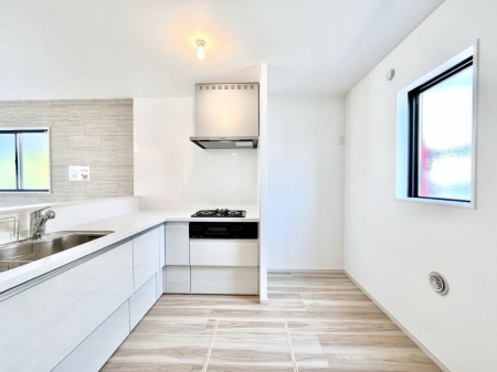 �L�b�`���@������1�������`Kitchen�`�@�L���Ďg���₷���L�b�`���Ȃ�Ƒ��ł�������ɗ�������������A��Еt������ԂȂ��ł����Ⴂ�܂�����[�������Ղ肠��̂ŁA������������Ɛ����Ȉ�ۂ�ۂĂ܂��B