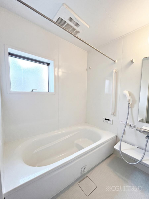 �����@�����`Bath Room�`�@���t���̃o�X���[���́A�̌������薾�邭�C�����̗ǂ���Ԃł��B�������邱�ƂŁA���C�����ǍD�B������芰����o�X���[���ŁA�����̃o�X�^�C�����y���݂ɂȂ肻���ł��B��CG���H����