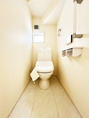 �g�C���@�������R�������`Toilet�`�@�Y��E�X�b�L���E���K�ȃE�H�V�����b�g�t�g�C���ł��낰���Ԃł��B�̌������薾�邭�A���K��ԂƂȂ��Ă���܂��������g���ꏊ�����炱���̔z���ł��I