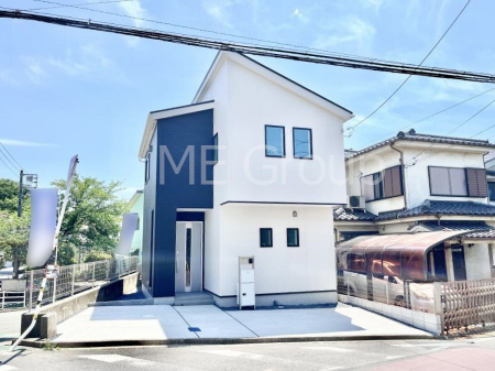 ���n�O�ώʐ^�@�O�ρ`Exterior�`�@��ˌ��Ă̑傫�ȃ����b�g�́A�����B�́u�y�n�v���u���R�Ɂv�g���鎖�ł��B�K�[�f�j���O��c�h�x�C�Ԃ�o�C�N�̎�ȂǗl�X�ȗp�r�ŗ��p�ł��܂��B