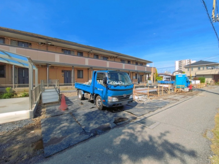 ���n�O�ώʐ^�@���Q�������`Exterior�`�@��ˌ��Ă̑傫�ȃ����b�g�́A�����B�́u�y�n�v���u���R�Ɂv�g���鎖�ł��B�K�[�f�j���O��c�h�x�C�Ԃ�o�C�N�̎�ȂǗl�X�ȗp�r�ŗ��p�ł��܂��B