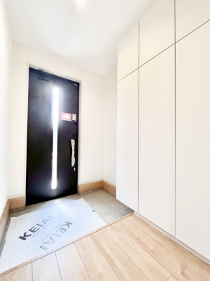 ���ց@�����`Entrance�`�@�Ƃ̒��ł��q�l���}����ŏ��̏ꏊ�ł��錺�ւ́A�Ƃ̈�ۂ��̂��̂ł��I�L�x�Ȍ��֎��[�ŁA����Y��ɕۂ��Ƃ��o���܂��􌺊ւɂ͂����Ղ���[�̉��ʔ��������I�@