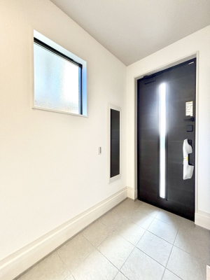 ���ց@�����`Entrance�`�@���ւ͉Ƃ̊�Ƃ����܂����䂪�Ƃ̃Z���X�����肰�Ȃ����������閣�͂��錺�֑�����y���݂̈�B�A���x�ɉƑ����ق��Ƃł���S�n�悢��ԑ������؂ł��ˁ�