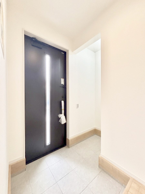 ���ց@�����`Entrance�`�@���ւ͉Ƃ̊�Ƃ����܂����䂪�Ƃ̃Z���X�����肰�Ȃ����������閣�͂��錺�֑�����y���݂̈�B�A���x�ɉƑ����ق��Ƃł���S�n�悢��ԑ������؂ł��ˁ�
