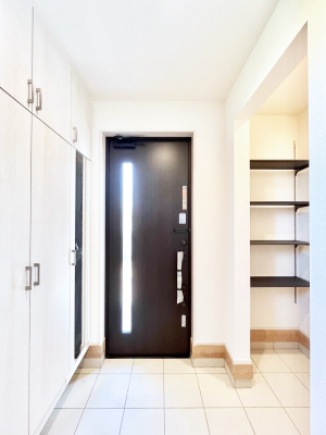 ���ց@�����`Entrance�`�@���ւ͉Ƃ̊�Ƃ����܂����䂪�Ƃ̃Z���X�����肰�Ȃ����������閣�͂��錺�֑�����y���݂̈�B�A���x�ɉƑ����ق��Ƃł���S�n�悢��ԑ������؂ł��ˁ�