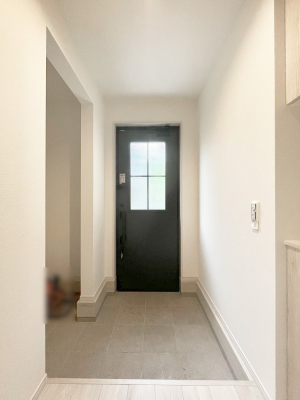 ���ց@�����`Entrance�`�@���ւ͉Ƃ̊�Ƃ����܂����䂪�Ƃ̃Z���X�����肰�Ȃ����������閣�͂��錺�֑�����y���݂̈�B�A���x�ɉƑ����ق��Ƃł���S�n�悢��ԑ������؂ł��ˁ�