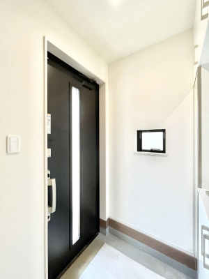 ���ց@������B�������`Entrance�`�@���ւ͉Ƃ̊�Ƃ����܂����䂪�Ƃ̃Z���X�����肰�Ȃ����������閣�͂��錺�֑�����y���݂̈�B�A���x�ɉƑ����ق��Ƃł���S�n�悢��ԑ������؂ł��ˁ�