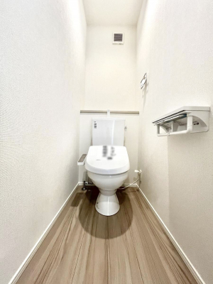 �g�C���@�������P�������`Toilet�`�@�������̂��鐅����g�C���̓E�H�V�����b�g�t���ł����g�C���͖����g�킴��𓾂Ȃ����́B����������ۂ������ł��ˁB�g�C����2��������̂Œ��̍��G���ɕ֗��ł��I