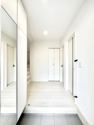 ���ց@�������Q�������`Entrance�`�@���ւ͉Ƃ̊�Ƃ����܂����䂪�Ƃ̃Z���X�����肰�Ȃ����������閣�͂��錺�֑�����y���݂̈�B�A���x�ɉƑ����ق��Ƃł���S�n�悢��ԑ������؂ł��ˁ�