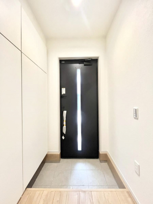 ���ց@�������P�������`Entrance�`�@�Ƃ̒��ł��q�l���}����ŏ��̏ꏊ�ł��錺�ւ́A�Ƃ̈�ۂ��̂��̂ł��I�L�x�Ȍ��֎��[�ŁA����Y��ɕۂ��Ƃ��o���܂��􌺊ւɂ͂����Ղ���[�̉��ʔ��������I