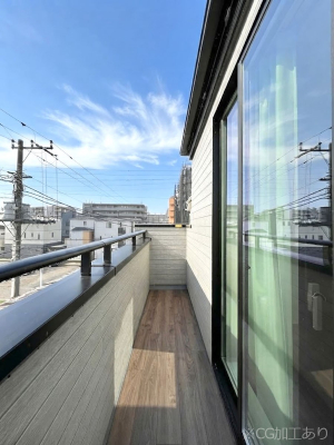 �o���R�j�[�@�����`Balcony�`  �o���R�j�[�͉������z���������݁A���z�c����󕨂��C�����悭�������Ƃ��ł��܂��B  �g���₷���J���I�ȃo���R�j�[�ł����z�����������Ղ�~�蒍���A�o���R�j�[�t���Z�܂��B  