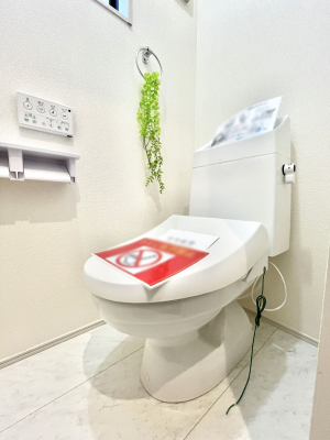 �g�C���@�g�C����1�K��2�K���ꂼ��ɔz�u����Ă��ĂƂĂ��֗��ł��B 
