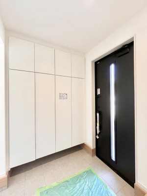 ���ց@�����`Entrance�`�@�Ƃ̒��ł��q�l���}����ŏ��̏ꏊ�ł��錺�ւ́A�Ƃ̈�ۂ��̂��̂ł��I�L�x�Ȍ��֎��[�ŁA����Y��ɕۂ��Ƃ��o���܂��􌺊ւɂ͂����Ղ���[�̉��ʔ��������I