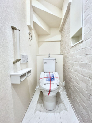 �g�C���@�����`Toilet�`�@�Y��E�X�b�L���E���K�ȃE�H�V�����b�g�t�g�C���ł��낰���Ԃł��B�g�C���͖����g�킴��𓾂Ȃ����́B����������ۂ������ł��ˁB�g�C����2��������̂Œ��̍��G���ɕ֗��ł��I