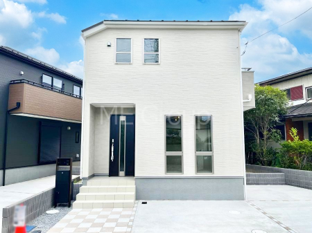 ���n�O�ώʐ^�@�O�ρ`Exterior�`�@���ӂɂ͊w�Z�┃���{�݂����萶���A�q��ĂɓK���������L�����Ă��܂��I�u�i�Z�n�v�Ƃ��āA�����̂����w�����ł͂Ȃ��A���ӂ̊���ʊw�ł���w�Z�ɂ��Ă������k���������I
