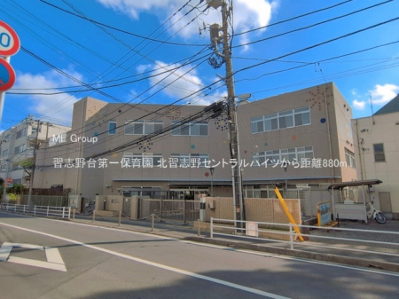 ���ӊ��@�c�t���E�ۈ牀 880m �K�u�����ۈ牀