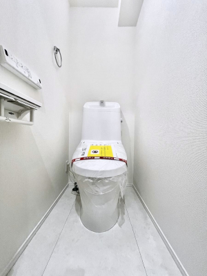 �g�C���@�����`Toilet�`�@�Y��E�X�b�L���E���K�ȃE�H�V�����b�g�t�g�C���ł��낰���Ԃł��B�g�C���͖����g�킴��𓾂Ȃ����́B����������ۂ������ł��ˁB�g�C����2��������̂Œ��̍��G���ɕ֗��ł��I