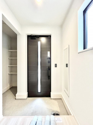 ���ց@������2�������`Entrance�`�@���ւ͉Ƃ̊�Ƃ����܂����䂪�Ƃ̃Z���X�����肰�Ȃ����������閣�͂��錺�֑�����y���݂̈�B�A���x�ɉƑ����ق��Ƃł���S�n�悢��ԑ������؂ł��ˁ�