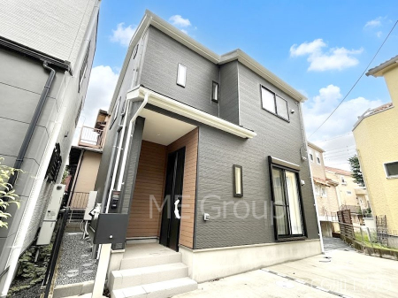 ���n�O�ώʐ^�@�O�ρ`Exterior�`�@���X�����Ȃ���A�咣���߂����ǂ����]�T������������V���[�v�ȃt�H�����ŘȂޓ@��́A���V�̋�ƏƂ炵���킹�鎖�ŁA�{������ׂ������`�̎p�������Ă���܂��B