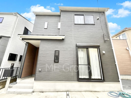 ���n�O�ώʐ^�@�O�ρ`Exterior�`�@�΂Ɍb�܂ꂽ�ՐÂȏZ��n�́A�L�т₩�ȃX���[���C�t�������Ă���܂��B�G�߂̈ڂ낢��g�߂Ɋ���������Ŏq��Ă���΁A���q�l�������Ƒf���ɐ������Ă����͂��ł��I  