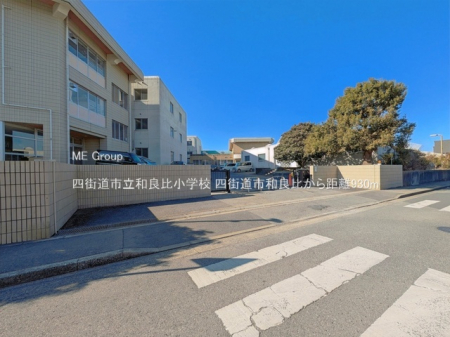 ���ӊ��@���w�Z 930m �l�X���s���a�ǔ䏬�w�Z