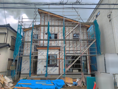 ���n�O�ώʐ^�@�`Exterior�`�@��s���œ���̃X���[���C�t���΂Ɉ͂܂ꂽ�y�n�͓s��̌�����Y���ꂻ���B�l�G��ʂ��Ď��R�ƐG�ꍇ����X�|�b�g�����ӂɂ͐��肾������I�Z�݂����Ȃ�ƁB��炵�������B
