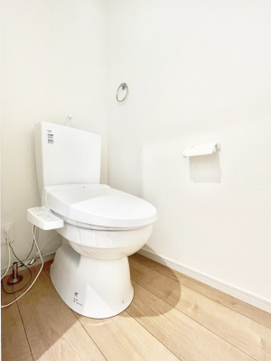 �g�C���@�����`Toilet�`�@�Y��E�X�b�L���E���K�ȃE�H�V�����b�g�t�g�C���ł��낰���Ԃł��B�̌������薾�邭�A���K��ԂƂȂ��Ă���܂��������g���ꏊ�����炱���̔z���ł��I