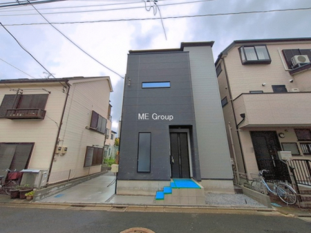 ���n�O�ώʐ^�@�`Exterior�`�@���X�����Ȃ���A�咣���߂����ǂ����]�T������������V���[�v�ȃt�H�����ŘȂޓ@��́A���V�̋�ƏƂ炵���킹�鎖�ŁA�{������ׂ������`�̎p�������Ă���܂��B