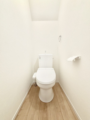 �g�C���@�����`Toilet�`�@�Y��E�X�b�L���E���K�ȃE�H�V�����b�g�t�g�C���ł��낰���Ԃł��B�g�C���͖����g�킴��𓾂Ȃ����́B����������ۂ������ł��ˁB�g�C����2��������̂Œ��̍��G���ɕ֗��ł��I